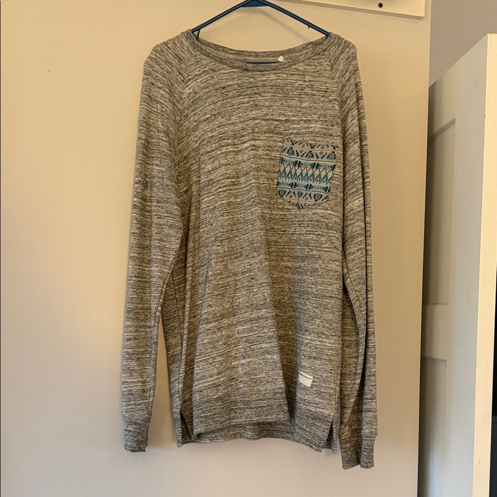 Modern Amusement Men's Heather Gray Crewneck Sweater with Patterned Pocket